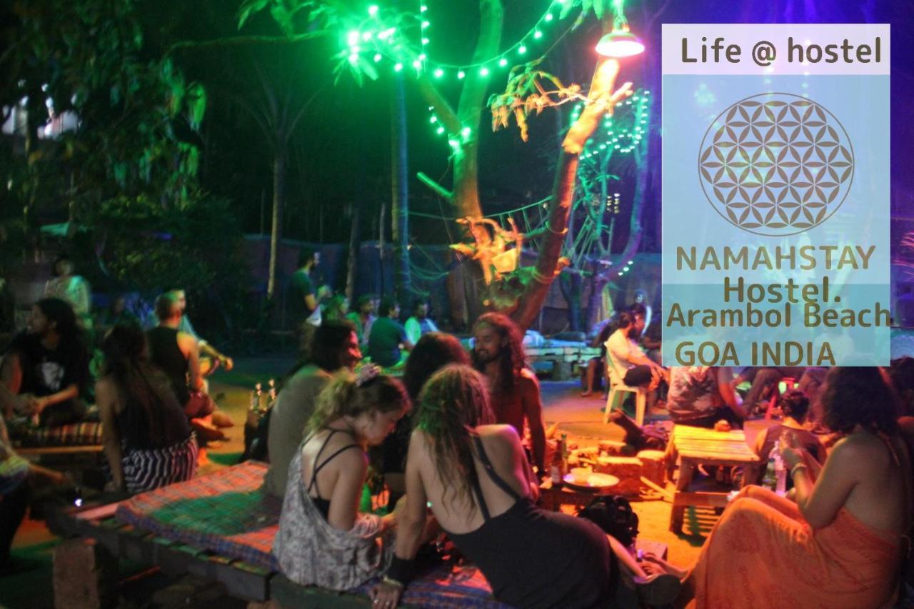 Namahstay Hostel, Cowork & Artist Residency 아람볼 외부 사진