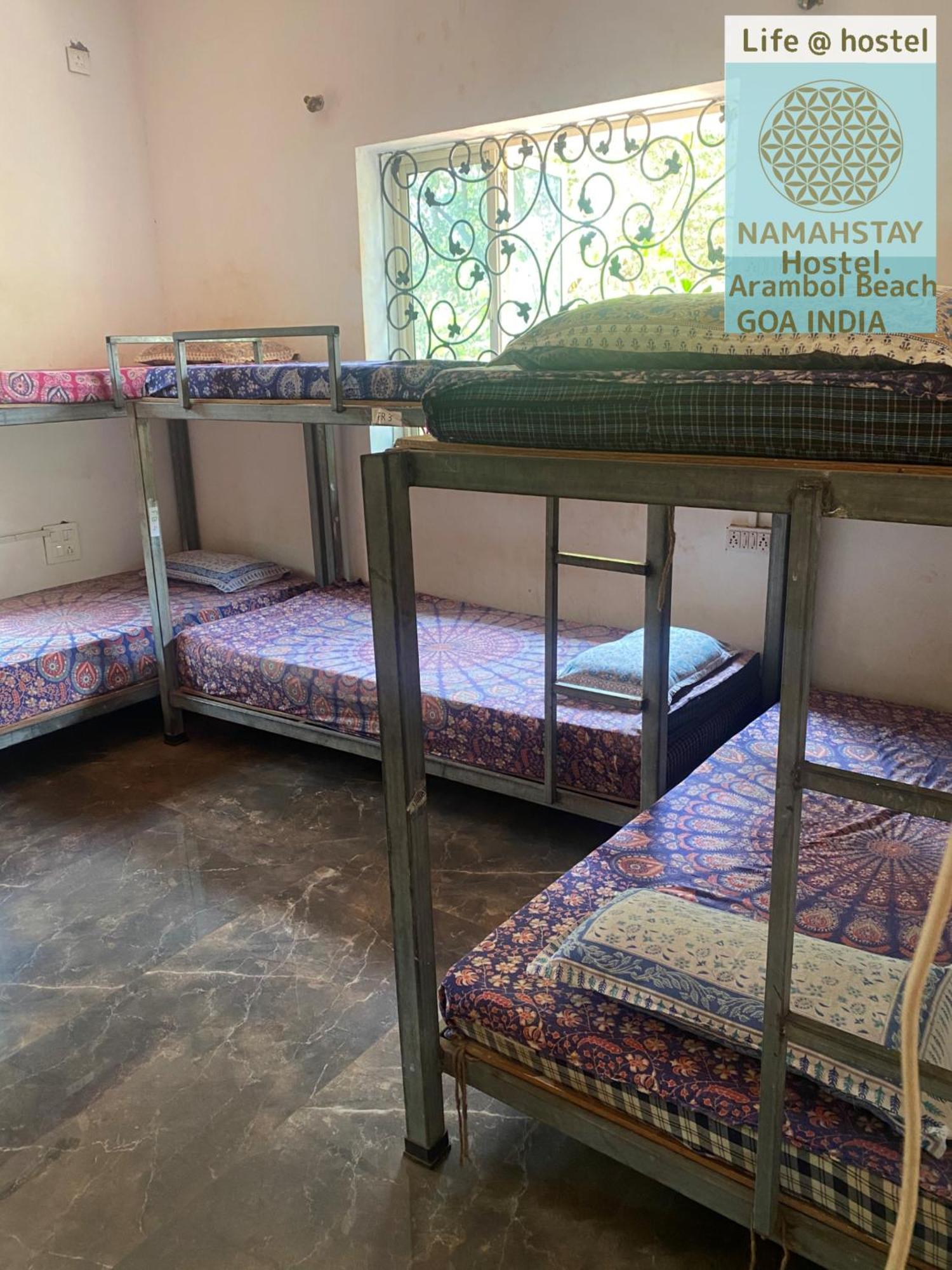 Namahstay Hostel, Cowork & Artist Residency 아람볼 외부 사진